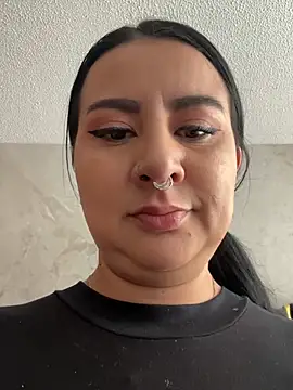 Snapshot of Abril_Luv chatting on July 3, 1:06 pm Abril Luv online show from July 3, 1:06 pm