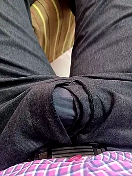 adicma123 online show from November 18, 9:14 am