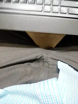 adicma123 online show from April 10, 6:51 am