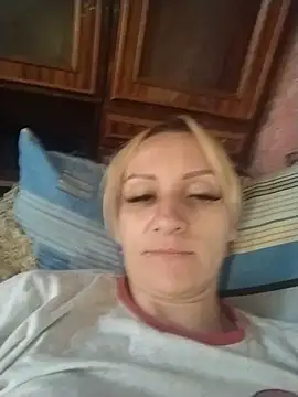 Snapshot of ulika1989 chatting on May 16, 3:22 pm ulika1989 online show from May 16, 3:22 pm