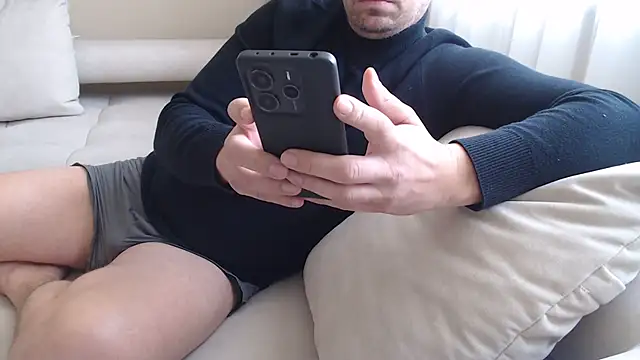 Snapshot of Bodily_Trick chatting on March 25, 10:54 am Bodily Trick online show from March 25, 10:54 am