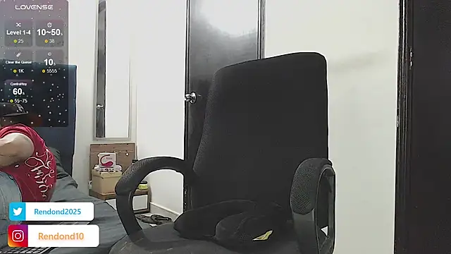 Snapshot of danielconor_26 chatting on September 13, 12:10 am danielconor 26 online show from September 13, 12:10 am