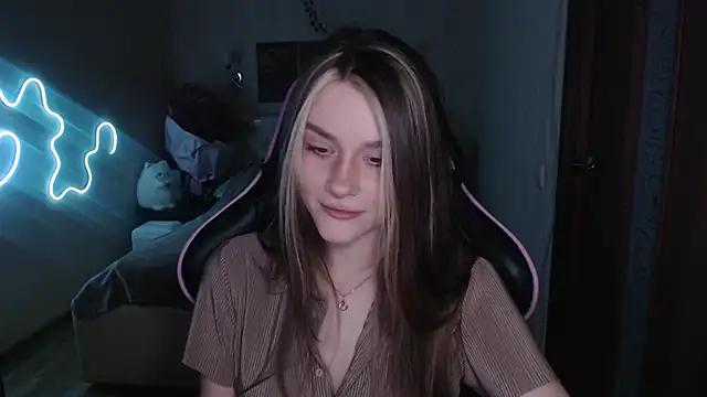 jeann elsaa online show from January 25, 4:13 am