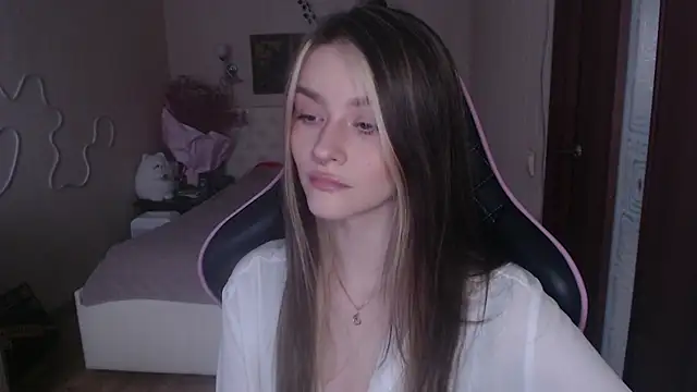 jeann elsaa online show from March 9, 5:11 am