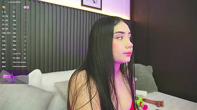 haylie  online show from December 21, 2:41 am