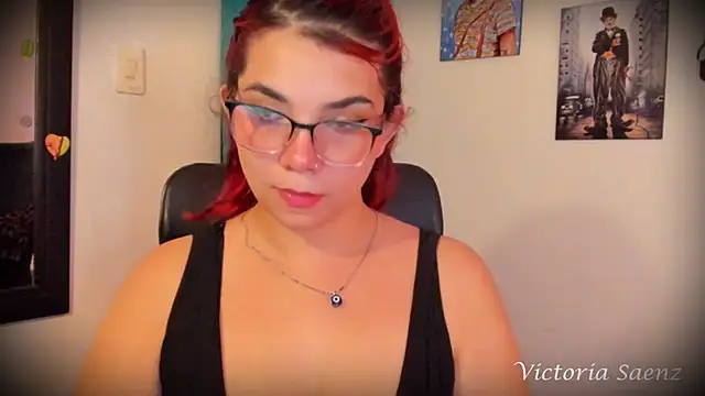 victoriaasaenz  online show from February 19, 1:08 am