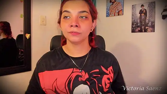 victoriaasaenz  online show from March 3, 3:41 am