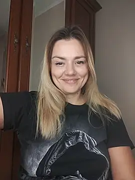 KrissSexi online show from October 31, 6:20 pm