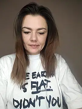 KrissSexi online show from February 7, 6:50 am