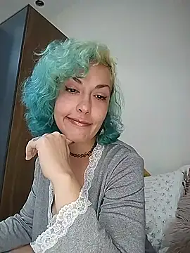 MariLouM online show from May 14, 6:26 pm
