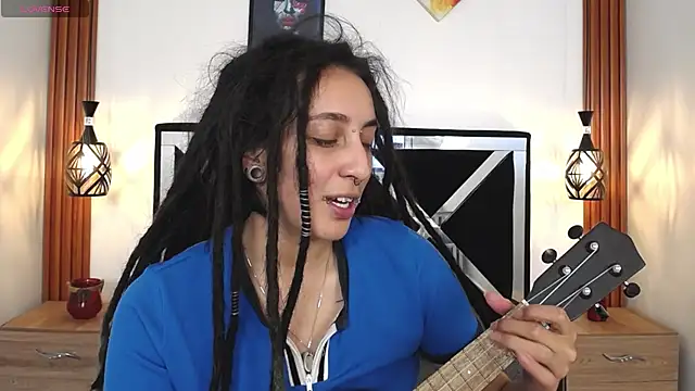 Snapshot of ORIANNA_BODMOD chatting on December 22, 11:24 pm ORIANNA BODMOD online show from December 22, 11:24 pm