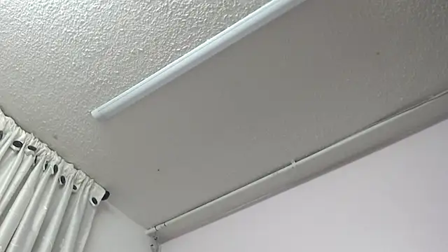 Snapshot of ORIANNA_BODMOD chatting on February 11, 11:10 pm ORIANNA BODMOD online show from February 11, 11:10 pm