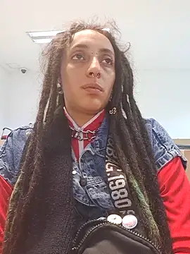 Snapshot of ORIANNA_BODMOD chatting on March 18, 7:17 pm ORIANNA BODMOD online show from March 18, 7:17 pm