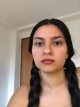 Snapshot of Lolitah__69 chatting on February 25, 11:11 pm Lolitah  69 online show from February 25, 11:11 pm