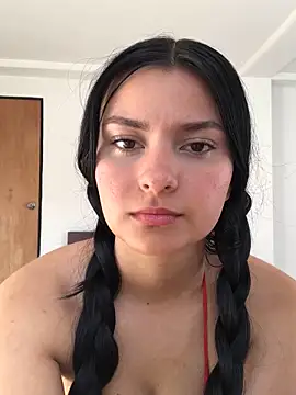 Snapshot of Lolitah__69 chatting on February 26, 9:05 pm Lolitah  69 online show from February 26, 9:05 pm