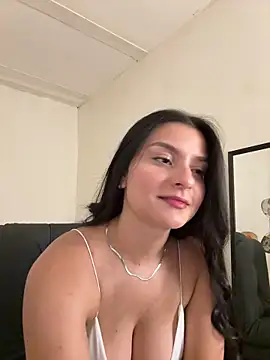 Snapshot of Lolitah__69 chatting on September 19, 12:12 am Lolitah  69 online show from September 19, 12:12 am
