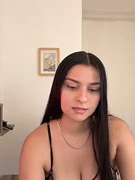 Snapshot of Lolitah__69 chatting on September 28, 1:44 am Lolitah  69 online show from September 28, 1:44 am