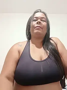 Snapshot of ChiaraFioree chatting on June 15, 8:44 pm ChiaraFioree online show from June 15, 8:44 pm