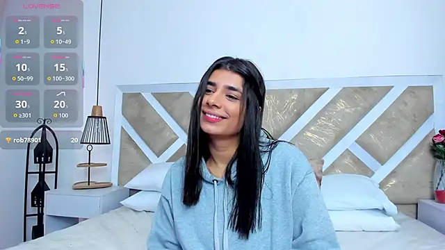 ZiaCalifa online show from February 13, 12:45 pm