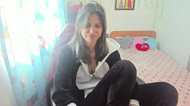 Snapshot of lauren_ashlee chatting on September 20, 1:34 pm lauren ashlee online show from September 20, 1:34 pm