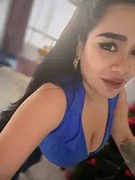 Snapshot of Insane_Issa chatting on January 23, 7:18 pm Insane Issa online show from January 23, 7:18 pm