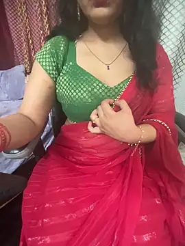 Snapshot of LuscousPussy chatting on November 23, 6:52 pm LuscousPussy online show from November 23, 6:52 pm