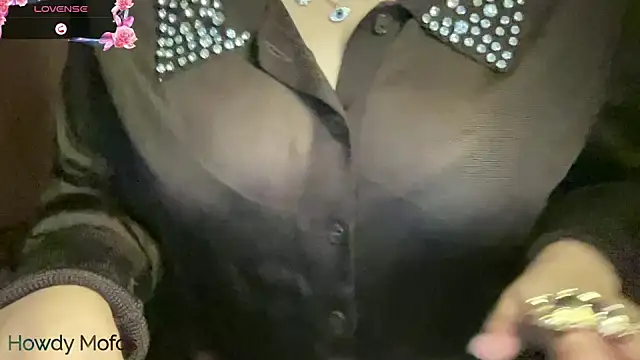 Snapshot of Sportybabe chatting on February 15, 7:10 pm Sportybabe online show from February 15, 7:10 pm