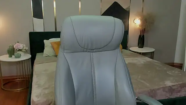 anita blairr online show from February 23, 1:14 am