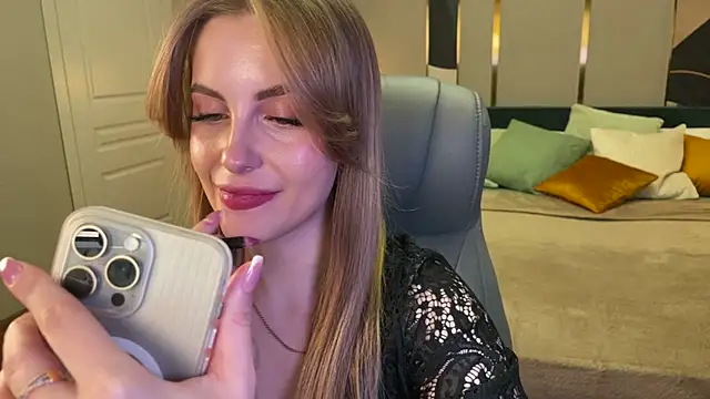 anita blairr online show from April 1, 12:55 am