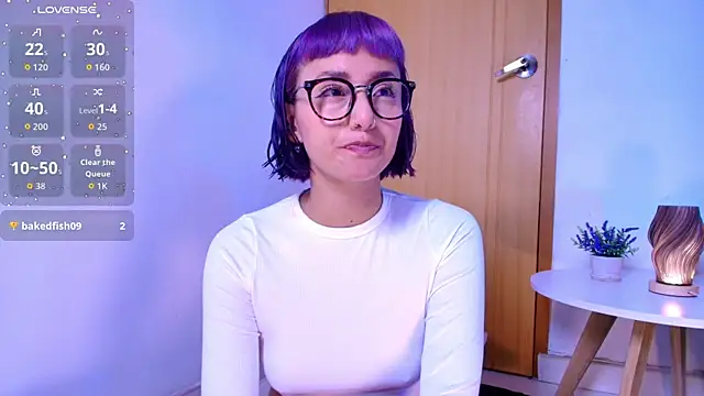 Snapshot of tati_cardenas chatting on May 18, 6:30 am tati cardenas online show from May 18, 6:30 am