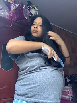 Snapshot of moncerrat_luna chatting on September 28, 10:04 pm moncerrat luna online show from September 28, 10:04 pm