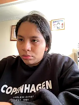 Snapshot of moncerrat_luna chatting on October 16, 10:11 pm moncerrat luna online show from October 16, 10:11 pm