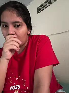 Snapshot of moncerrat_luna chatting on May 8, 2:11 pm moncerrat luna online show from May 8, 2:11 pm