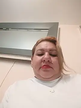Snapshot of HORNY_MATURE25 chatting on May 23, 6:01 pm HORNY MATURE25 online show from May 23, 6:01 pm