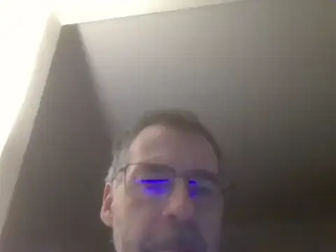 ptitcanard60600 online show from January 27, 10:38 pm