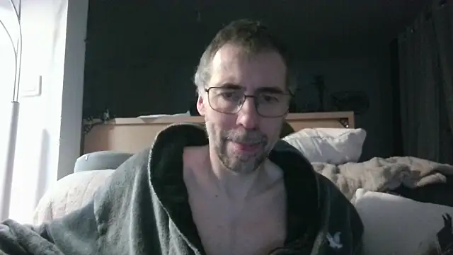 ptitcanard60600 online show from February 15, 10:39 pm