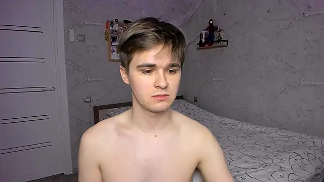 Snapshot of Mark_Bearcub chatting on February 16, 5:15 am Mark Bearcub online show from February 16, 5:15 am