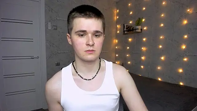 Snapshot of Mark_Bearcub chatting on January 13, 1:44 am Mark Bearcub online show from January 13, 1:44 am