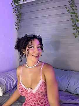 Lovely Janeth online show from April 22, 2:03 am