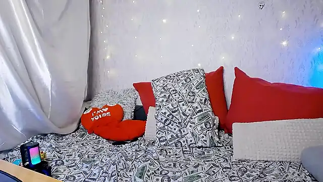 LILU MS online show from January 15, 6:40 am