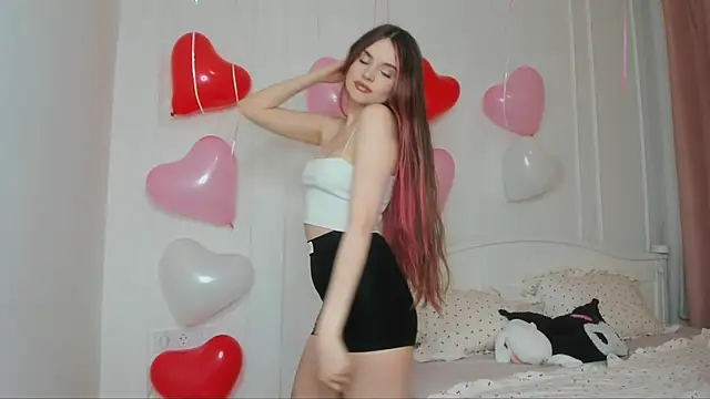 lil cassie online show from February 11, 9:09 pm