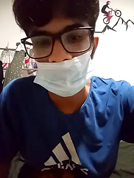 Snapshot of kushan_Madu chatting on December 4, 9:34 pm kushan Madu online show from December 4, 9:34 pm