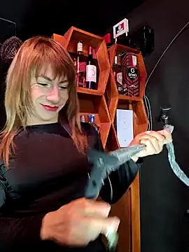 Snapshot of Evehampy chatting on January 24, 9:58 pm Evehampy online show from January 24, 9:58 pm