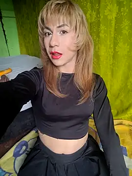 Snapshot of Evehampy chatting on September 29, 8:13 pm Evehampy online show from September 29, 8:13 pm