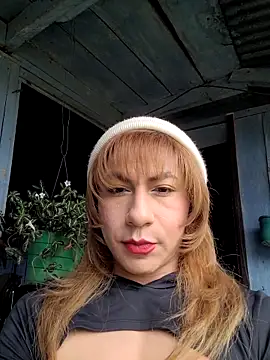 Snapshot of Evehampy chatting on March 31, 6:52 pm Evehampy online show from March 31, 6:52 pm