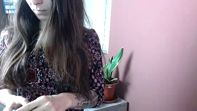 Snapshot of Sofiasweetsecret chatting on April 22, 8:50 am Sofiasweetsecret online show from April 22, 8:50 am