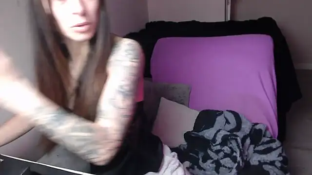 Snapshot of Sofiasweetsecret chatting on May 10, 2:50 am Sofiasweetsecret online show from May 10, 2:50 am