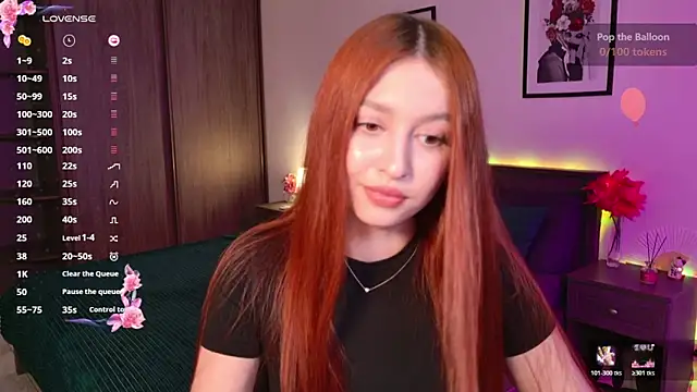 EleanorePeach online show from April 4, 1:19 pm