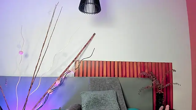 NoraDasilva online show from January 16, 12:03 am