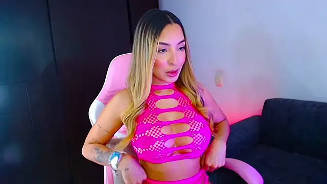 im grecia online show from April 20, 8:21 pm